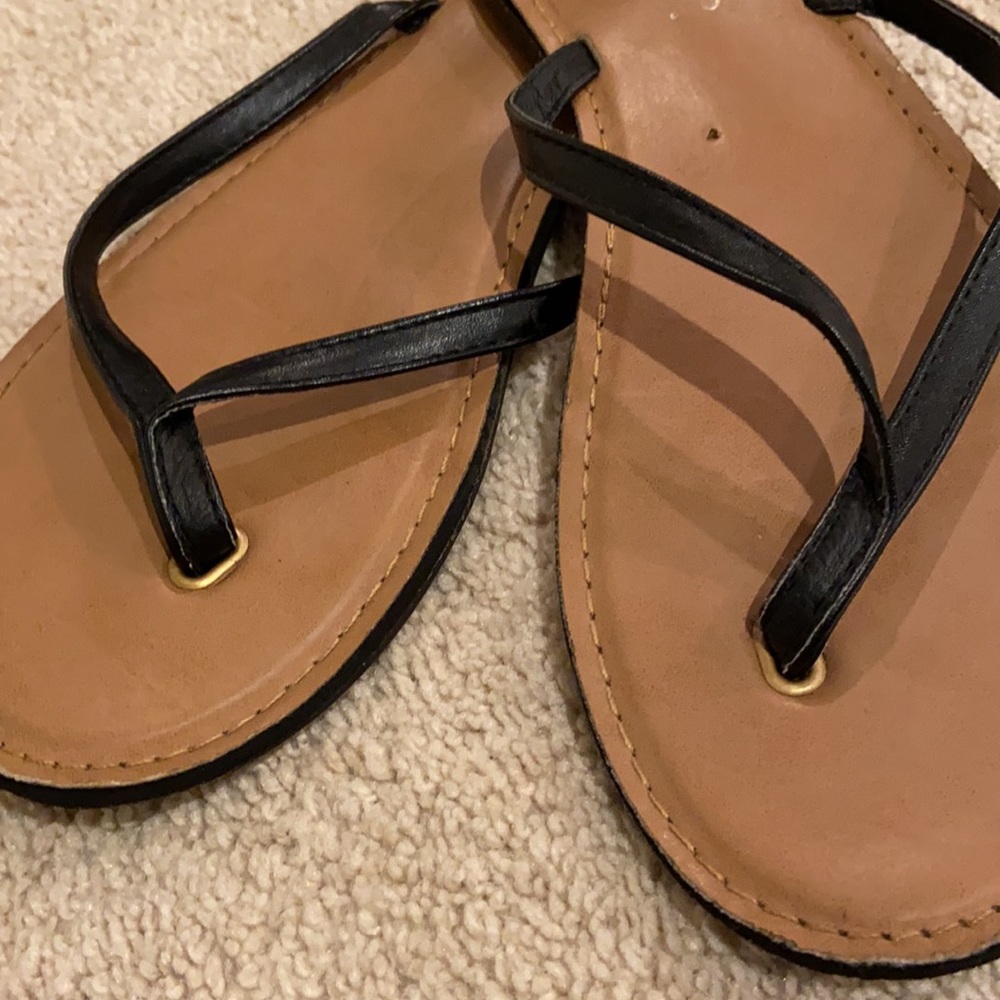 Sandals - Picture 2 of 3
